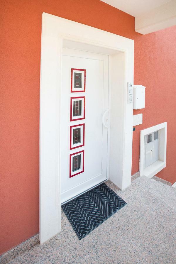 Villa Apartments Art Trogir Exterior foto